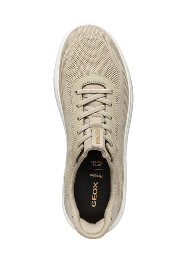 Baskets sportwear à lacets en mesh Sable