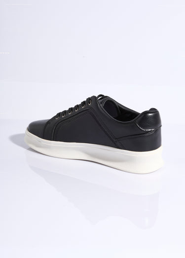 Baskets style épuré avec lacets cirés Noir