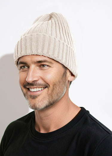 Bonnet en maille cotelée à revers Ecru