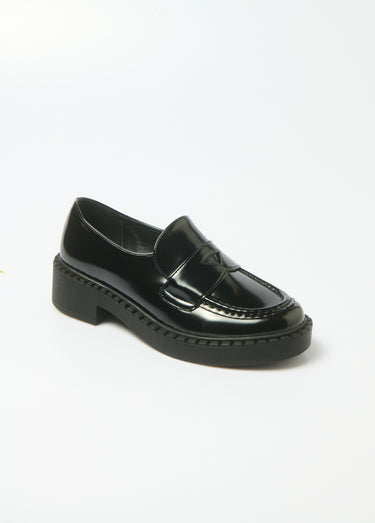 Mocassins semelle épaisse patte fantaisie Vernis Noir