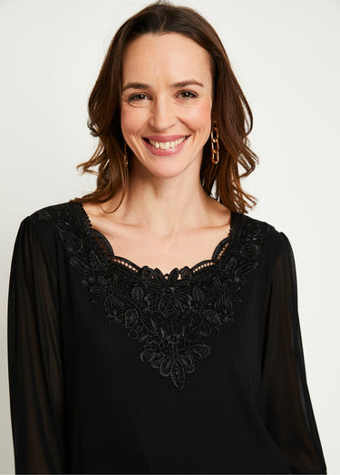 T-shirt long ample résille brodée Noir