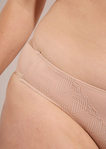 Ensemble soutien gorge + culotte dentelle Beige