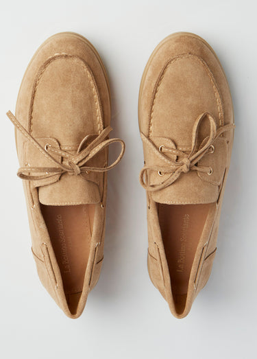 Mocassins suédine à lacets style bateaux Camel