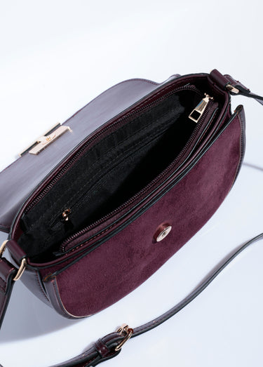 Sac à main chic demi lune en suédine Bordeaux