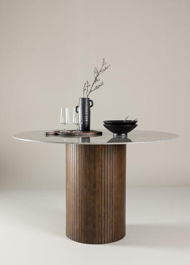 Table à manger, plateau fin et pied rond Gris Moka