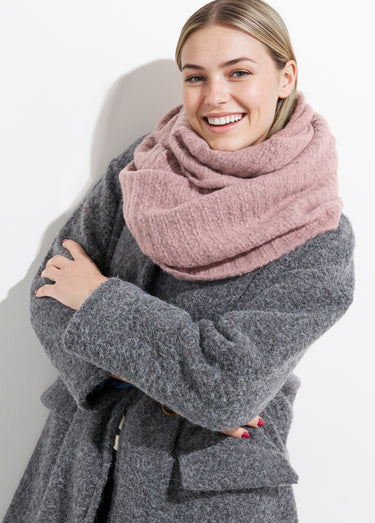 Tour de cou snood en maille mousseuse Rose
