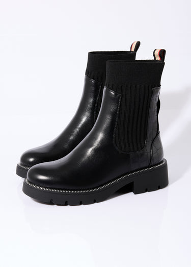 Boots crantées hautes façon chaussettes Noir