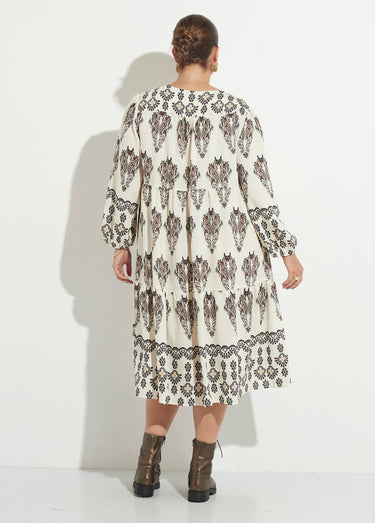 Robe volantée col V imprimé broderies Ecru