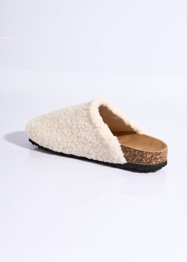 Mules en fourrure façon laine bouclée Beige