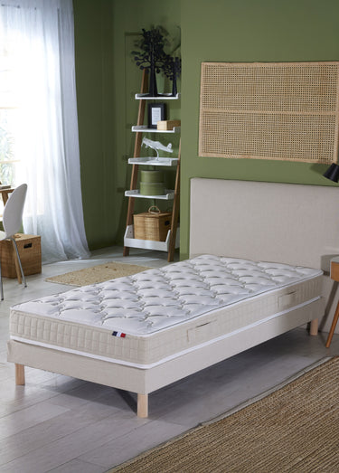 Matelas mousse latex 3 zones, haut. 17/18cm Blanc