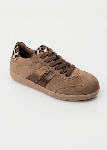 Baskets en cuir suédé, détails léopard Marron
