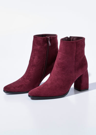 Boots suédine bout pointu et talon mode Bordeaux
