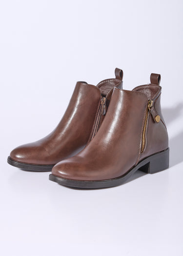 Low boots à talon large et zip déco Marron