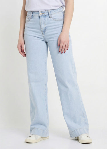 Jean avec pli permanent, spécial PETITE Bleu Clair