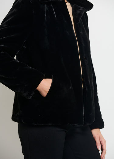 Veste courte en fausse fourrure Noir