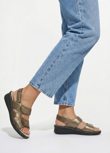 Sandales cuir brodé grande largeur Bronze