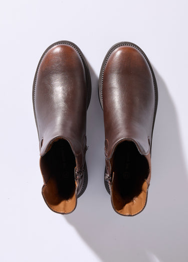 Boots Chelsea montantes semelle crantée Marron