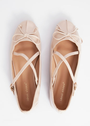 Ballerines vernies avec brides croisées Vernis Beige