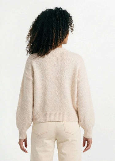 Pull avec laine et petits boutons métal Beige