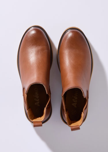 Boots Chelsea cuir avec semelle épaisse Camel