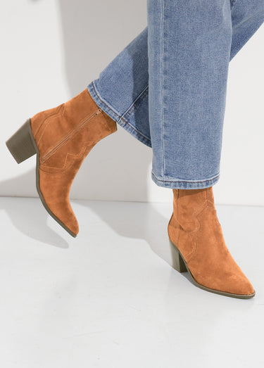 Boots western pointues, talon biseauté Camel