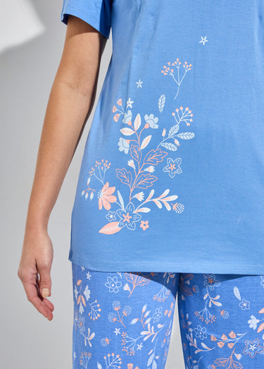 Pyjama fleuri manches courtes et corsaire Bleu