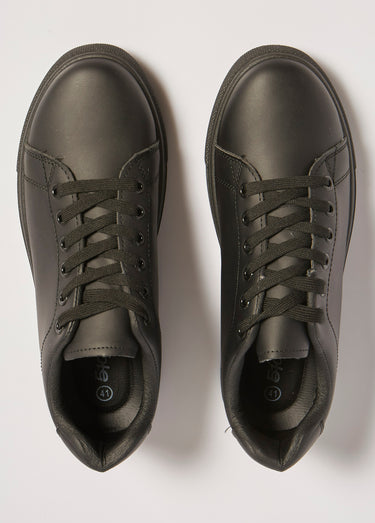 Sneakers monochromes, style essentiel Noir
