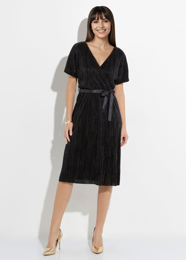 Robe chic plissée décolleté cache coeur Noir