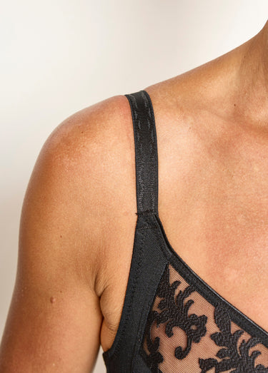 Soutien-gorge sans armatures tulle brodé Noir