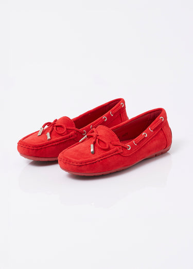 Mocassins en suédine avec œillets métal Rouge