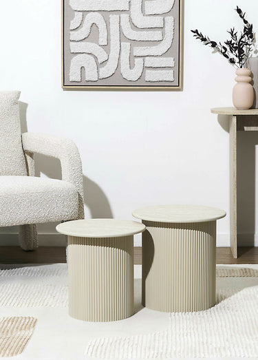 Petites tables assorties, effet pierre Blanc/Beige
