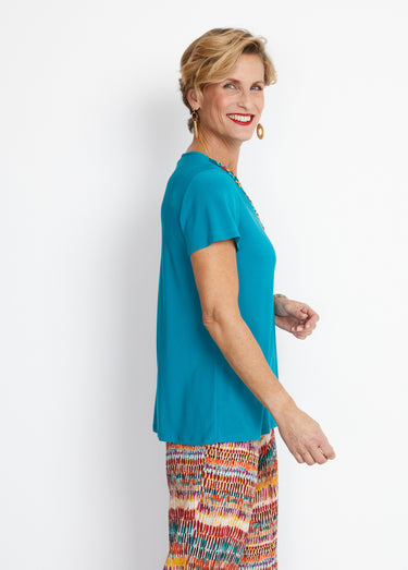 Tee-shirt maille extensible encolure fantaisie Vert