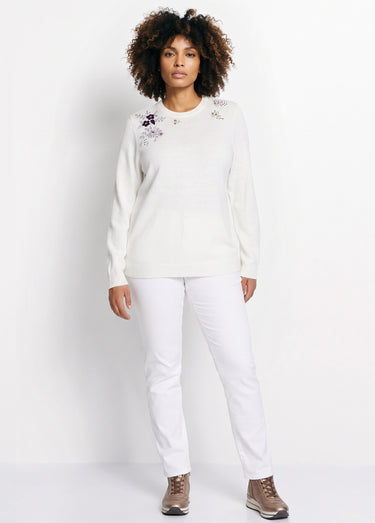 Pull doux uni brodé col rond manches longues Ecru