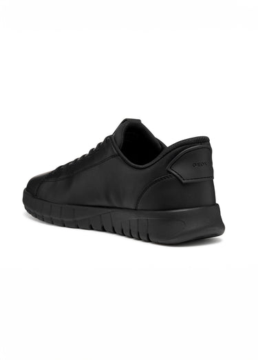 Baskets homme en cuir à lacets Noir