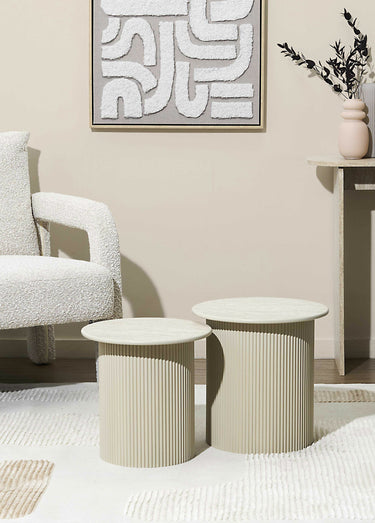 Petites tables assorties, effet pierre Blanc/Beige