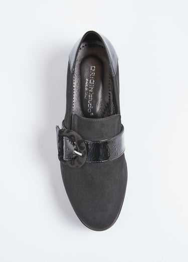 Mocassins crantés, largeur confort Noir