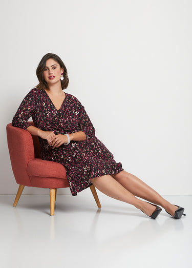 Robe courte cache-coeur en maille Imprime Prune