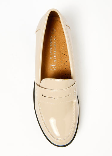 Mocassins vernis avec semelle crantée Beige