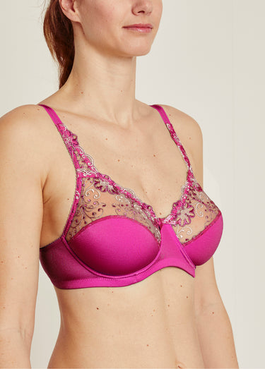 Soutien-gorge avec armatures tulle brodé Cassis