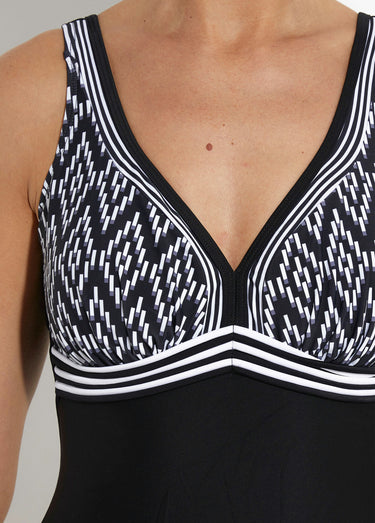 Maillot de bain 1 pièce chic chevrons Noir