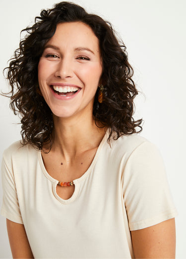 T-shirt court col rond bijou Uni Beige