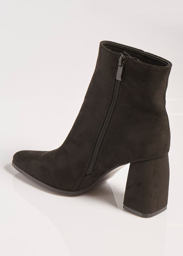 Boots pointues chic à talon, en suédine Noir