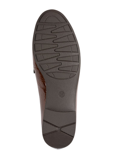 Mocassins vernis chic avec bout amande Mocca