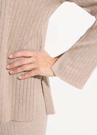 Pull confort avec maille cotes plates Beige