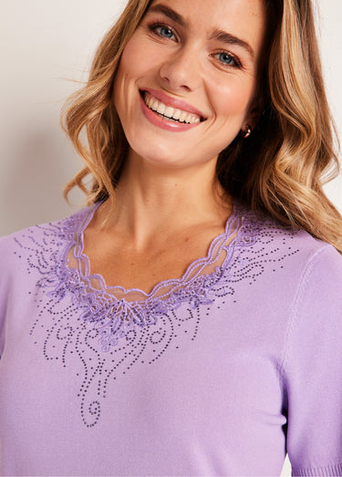 Pull fin brodé manches courtes Lilas