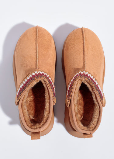 Mules compensées fourrées patte fantaisie Camel