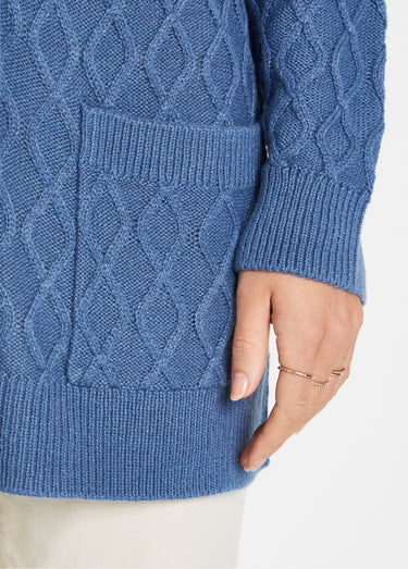 Gilet long boutonné torsades col V Bleu