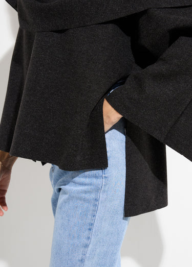 Veste bouton bijou métal et écharpe Noir