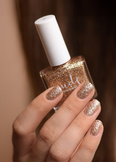 Vernis à ongles pailleté formule peel-off Doré Rose