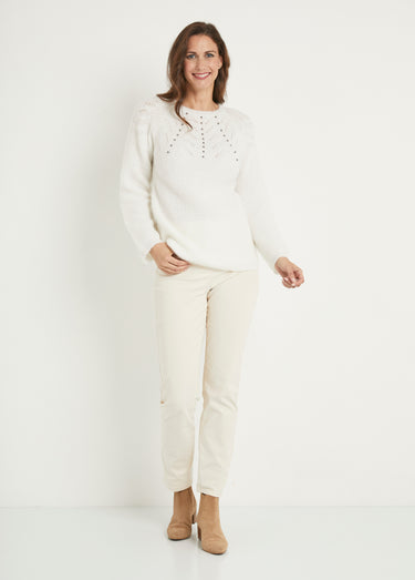 Pull doux maille poilue col rond perlé ajouré Ecru